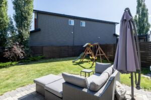2469 Ware Crescent