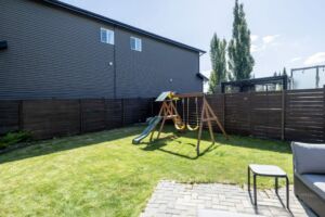2469 Ware Crescent