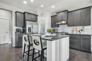 2469 Ware Crescent